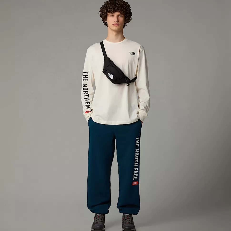 The North Face Camiseta De Manga Larga Con Estampado Gráfico Varsity Para Hombre White Dune Store
