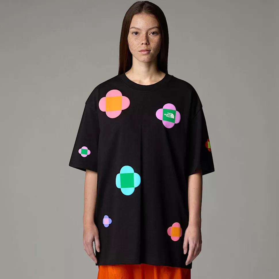 The North Face Camiseta Let's Blossom Together TNF X Yinka Ilori Unisex TNF Black Store