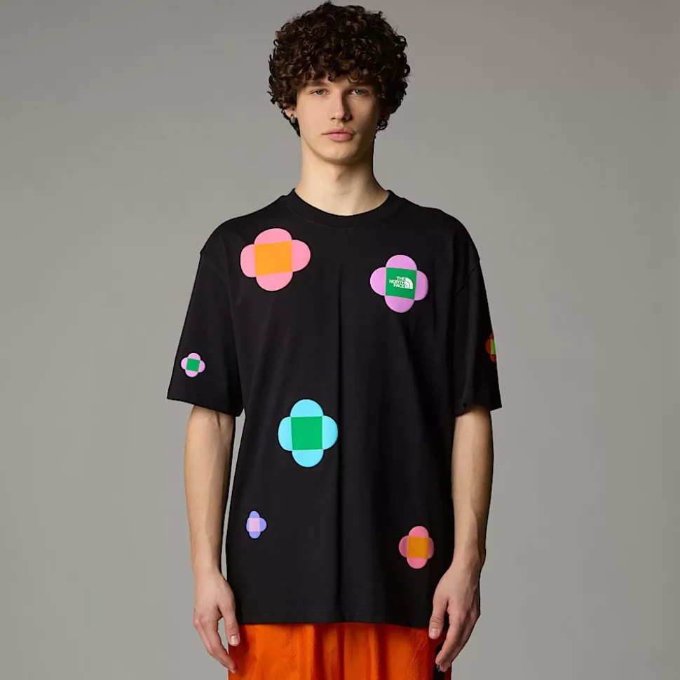 The North Face Camiseta Let's Blossom Together TNF X Yinka Ilori Unisex TNF Black Store