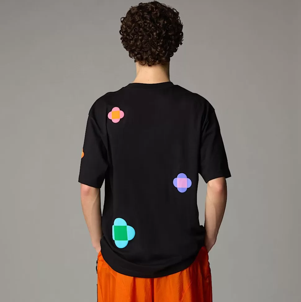 The North Face Camiseta Let's Blossom Together TNF X Yinka Ilori Unisex TNF Black Store